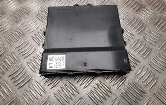 Toyota Prius (XW50) Other control units/modules 8998147480