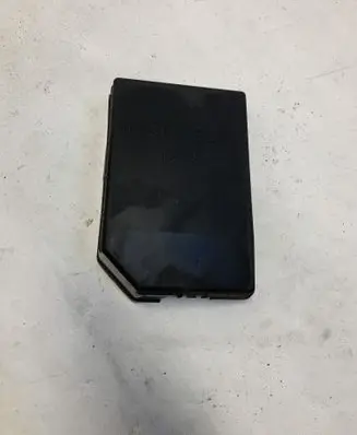 Hyundai Tucson JM Fuse box cover