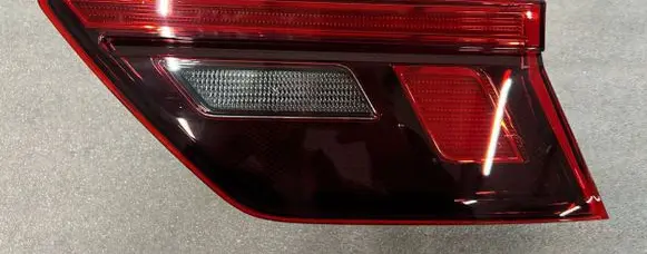 Volkswagen Tiguan Allspace Tailgate rear/tail lights 5NA945094G