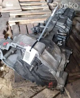 Audi A4 S4 B7 8E 8H Manual 6 speed gearbox 01X301315F