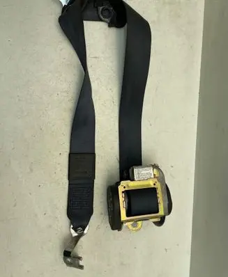 Audi A3 S3 8L Front seatbelt 561054900A 8L4857705C 09012001