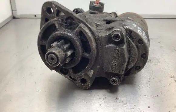 Hyundai Santa Fe Starter motor 36100