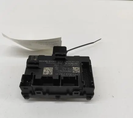 Audi Q7 4M Door control unit/module 4M0959792H 4M0959792F