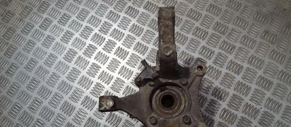 Chrysler Voyager Front wheel hub 