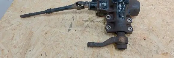 Nissan Navara D22 Steering rack Y03K19 Y03 K19