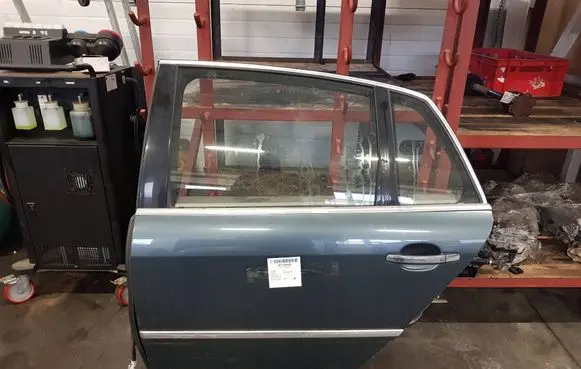 Rear door