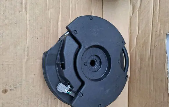 Opel Insignia B Subwoofer speaker 39106695