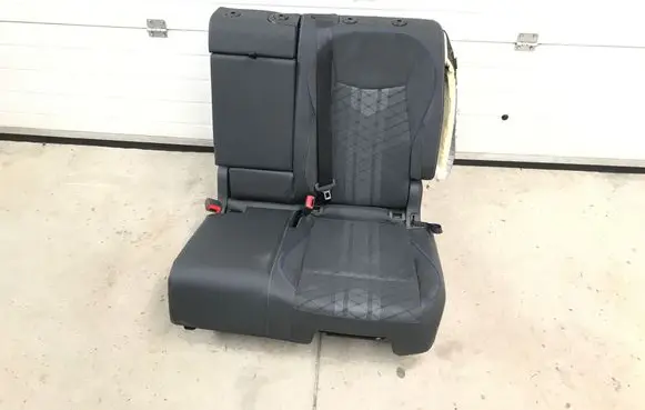 Volkswagen Tiguan Rear seat 