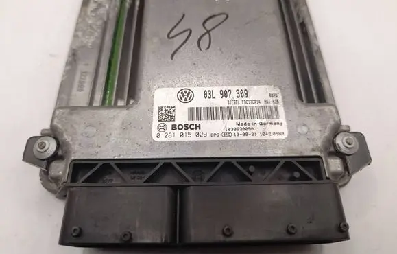 Volkswagen PASSAT B6 Engine control unit/module 03L907309 0281015029 1039S30090