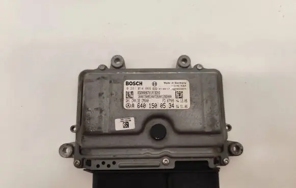 Mercedes-Benz A W169 Engine control unit/module A6401500534 0281014668 1039S23064