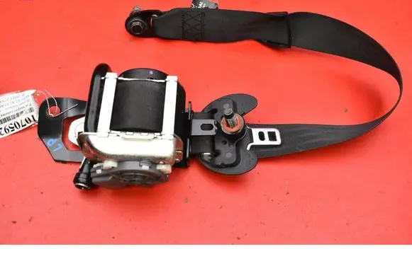 Hyundai Genesis Front seatbelt 888102M6009P