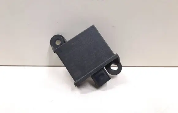 Audi A6 S6 C6 4F Tire pressure control unit 4F090728301