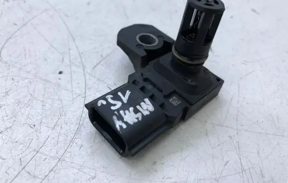 Nissan Qashqai Air pressure sensor 223653584R