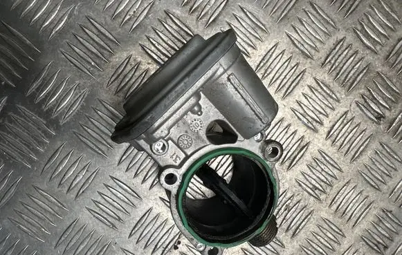 BMW X1 E84 Throttle valve 780437302 B02650710