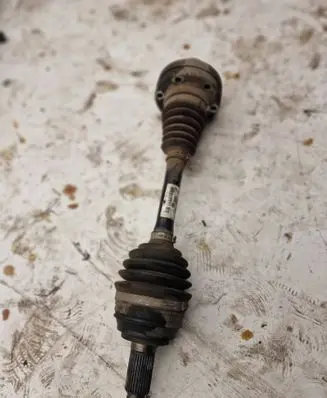 Volkswagen Touareg II Front driveshaft 10260896c 7p0407271c