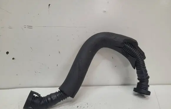 Audi A4 S4 B8 8K Breather hose/pipe 06H103221J