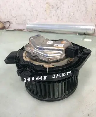 BMW X4 G02 Heater fan/blower T470307