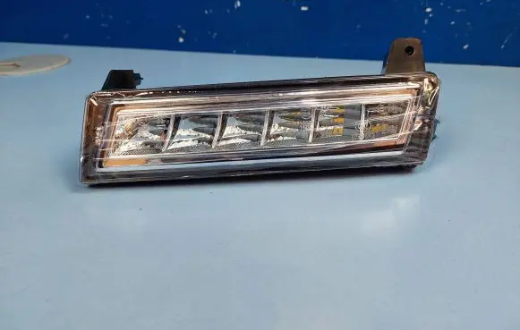 Mercedes-Benz ML W164 LED Daytime headlight A1649060151 A1648200655