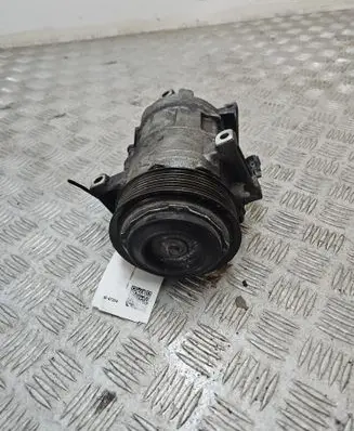 Nissan Qashqai Air conditioning (A/C) compressor (pump) 926004EB0A