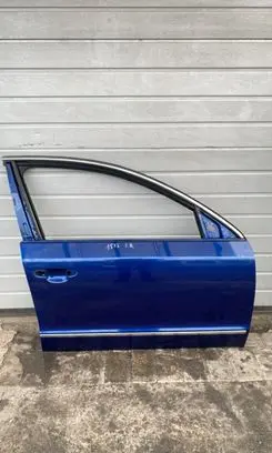 Skoda Superb B6 (3T) Front door