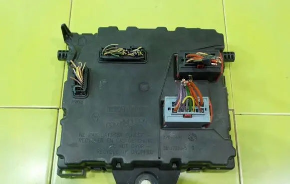 Mercedes-Benz Citan W415 Other control units/modules 284B12967R 18AB44