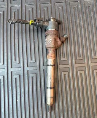 KIA Ceed Fuel injector 0445110256