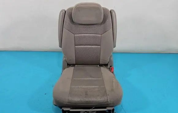 Chrysler Voyager Second row seats IMPRK1439112