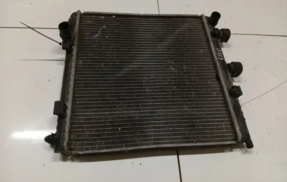 Peugeot 1007 Coolant radiator