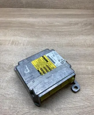 Toyota Corolla Verso AR10 Airbag control unit/module 891700F042