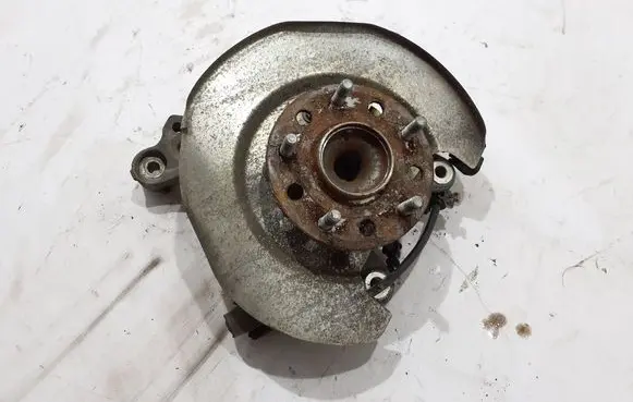 Chrysler Pacifica Rear wheel hub 68218017AC