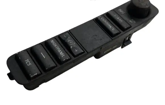 Multifunctional control switch/knob