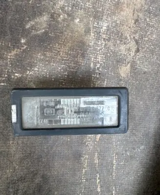 Renault Scenic III - Grand scenic III Number plate light 8200013577 04624001