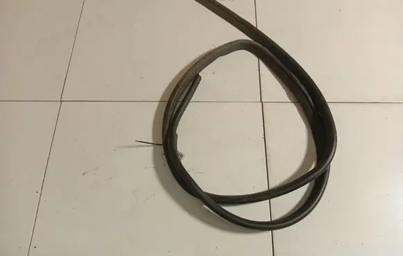 Toyota Auris 150 Rubber seal rear door