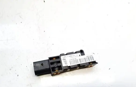Volkswagen Phaeton Airbag deployment crash/impact sensor 8e0959643d