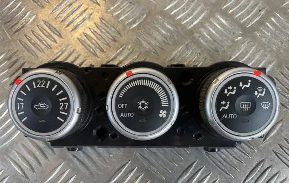 Mitsubishi Outlander Climate control unit 7820A115XA 7G12A 3853249