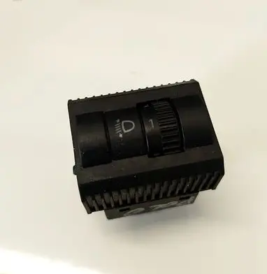Volkswagen Golf V Headlight level height control switch 6Q0941333B