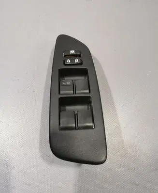 Toyota Auris 150 Electric window control switch