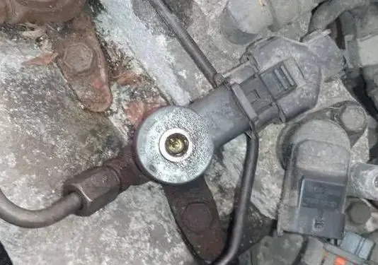 KIA Ceed Fuel injector 0445110256