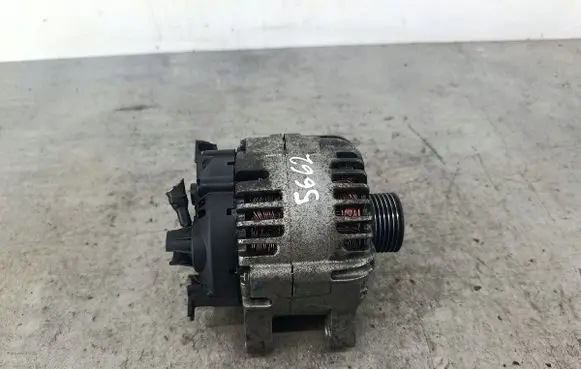 Peugeot 607 Generator/alternator 9645865180