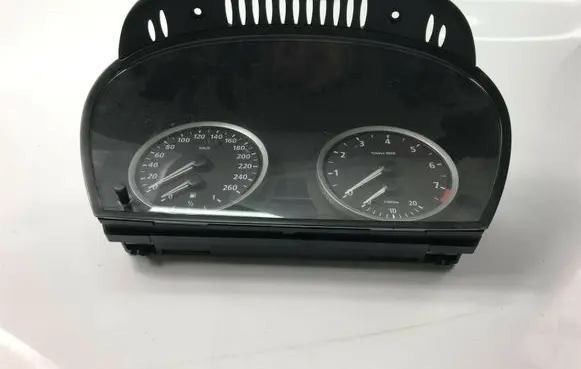 BMW 5 E60 E61 Speedometer (instrument cluster) 6974572 S1332