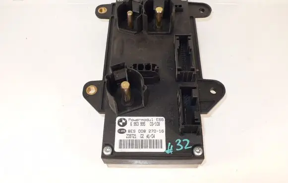 BMW 7 E65 E66 Power management control unit 6953995