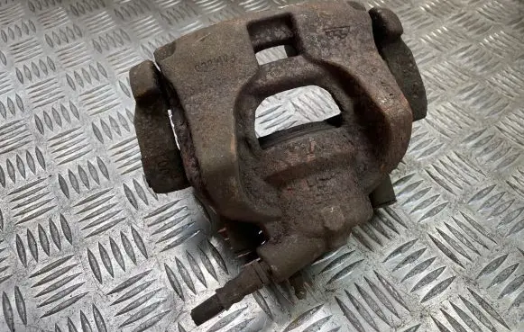 Ford Mondeo MK IV Front brake caliper
