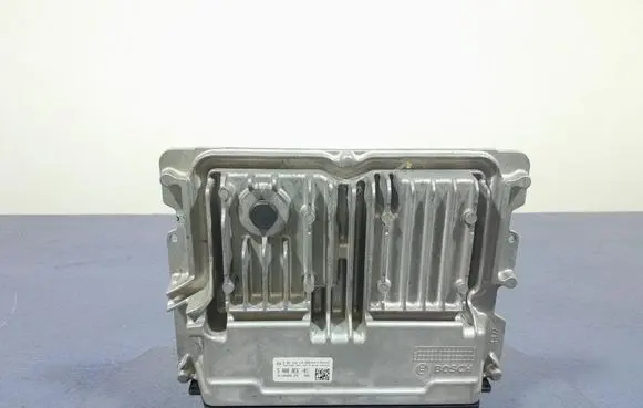 BMW M4 F82 F83 Engine control unit/module ECU 5A088E6