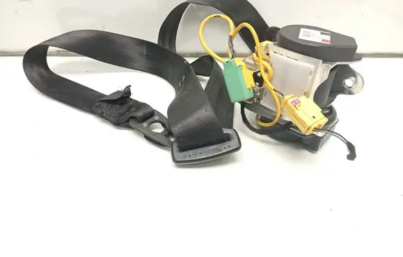 Volkswagen Touareg I Front seatbelt 7L0857705B 6009173 601391800