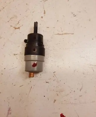 Volkswagen Transporter - Caravelle T4 Windscreen/windshield washer pump 431955651