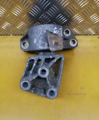 Fiat Doblo Engine mount bracket 071A236
