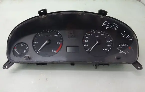 Peugeot 406 Speedometer (instrument cluster) 9630372780