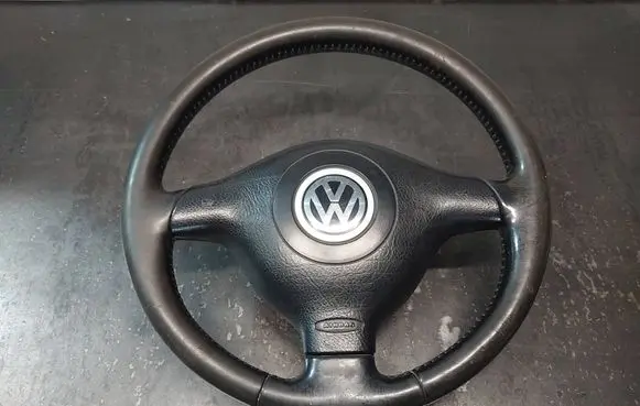 Volkswagen PASSAT B5 Steering wheel 1J0419091R