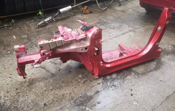 Front quarter panel
