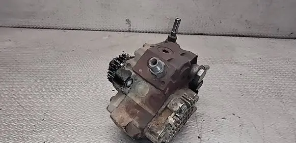 Renault Trafic II (X83) Fuel injection high pressure pump 0445010099 8200385478 8200803375